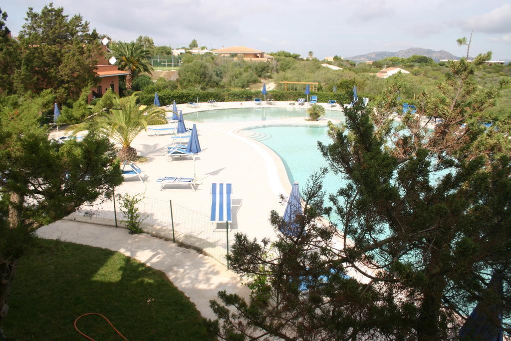 Hotel Cala Reale Stintino Exterior photo